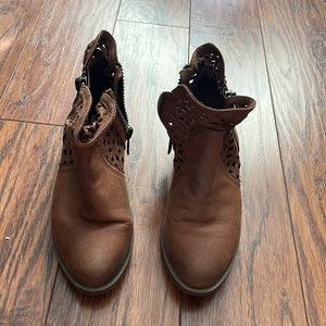 Not Rated Women’s Boots